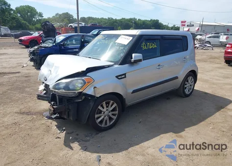 2013 Kia Soul z USA, uszkodzony, nr VIN KNDJT2A55D7550731